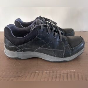 Ahnu Women’s Charcoal Taraval Walking Shoes - Size 7